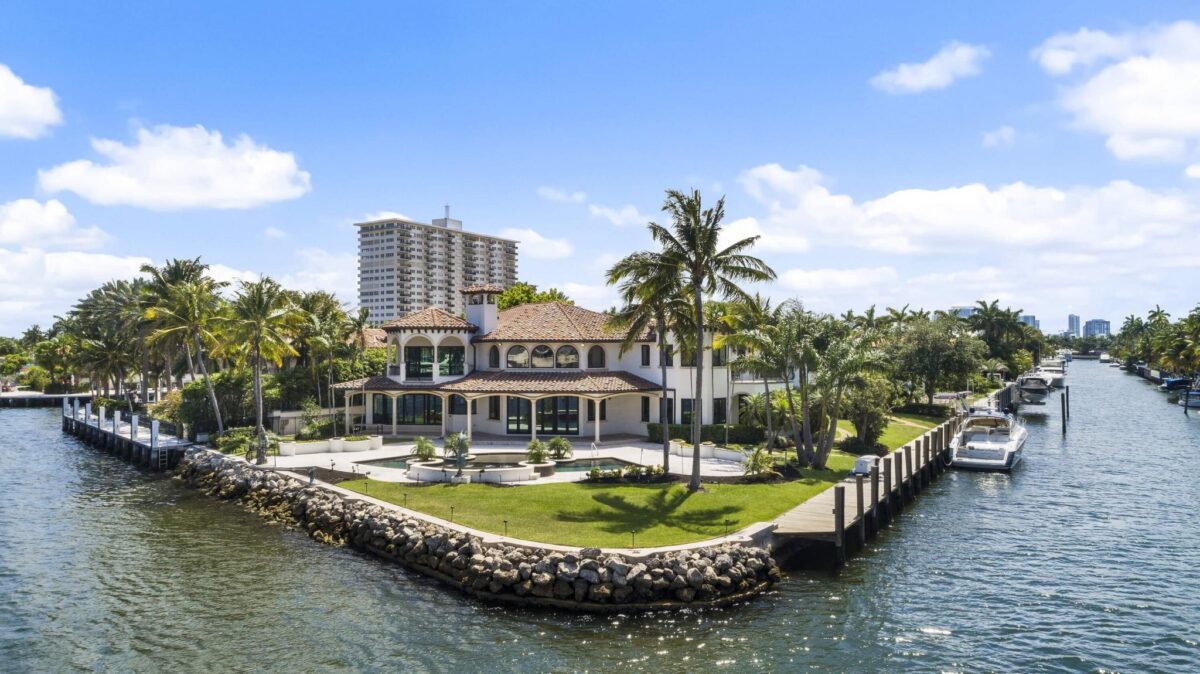 Buying a Home in Seven Isles Fort Lauderdale